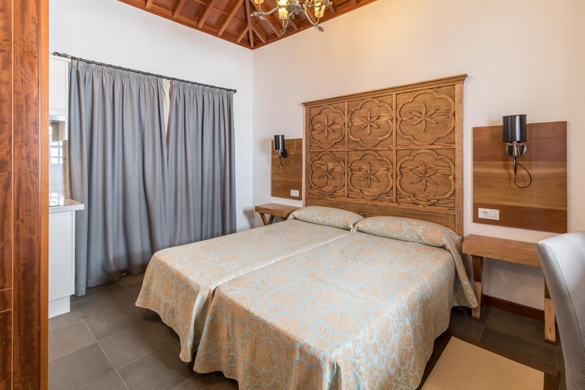 Apartamentos Emblematicos Ki_Tapenas Santa Cruz de la Palma  Eksteriør billede