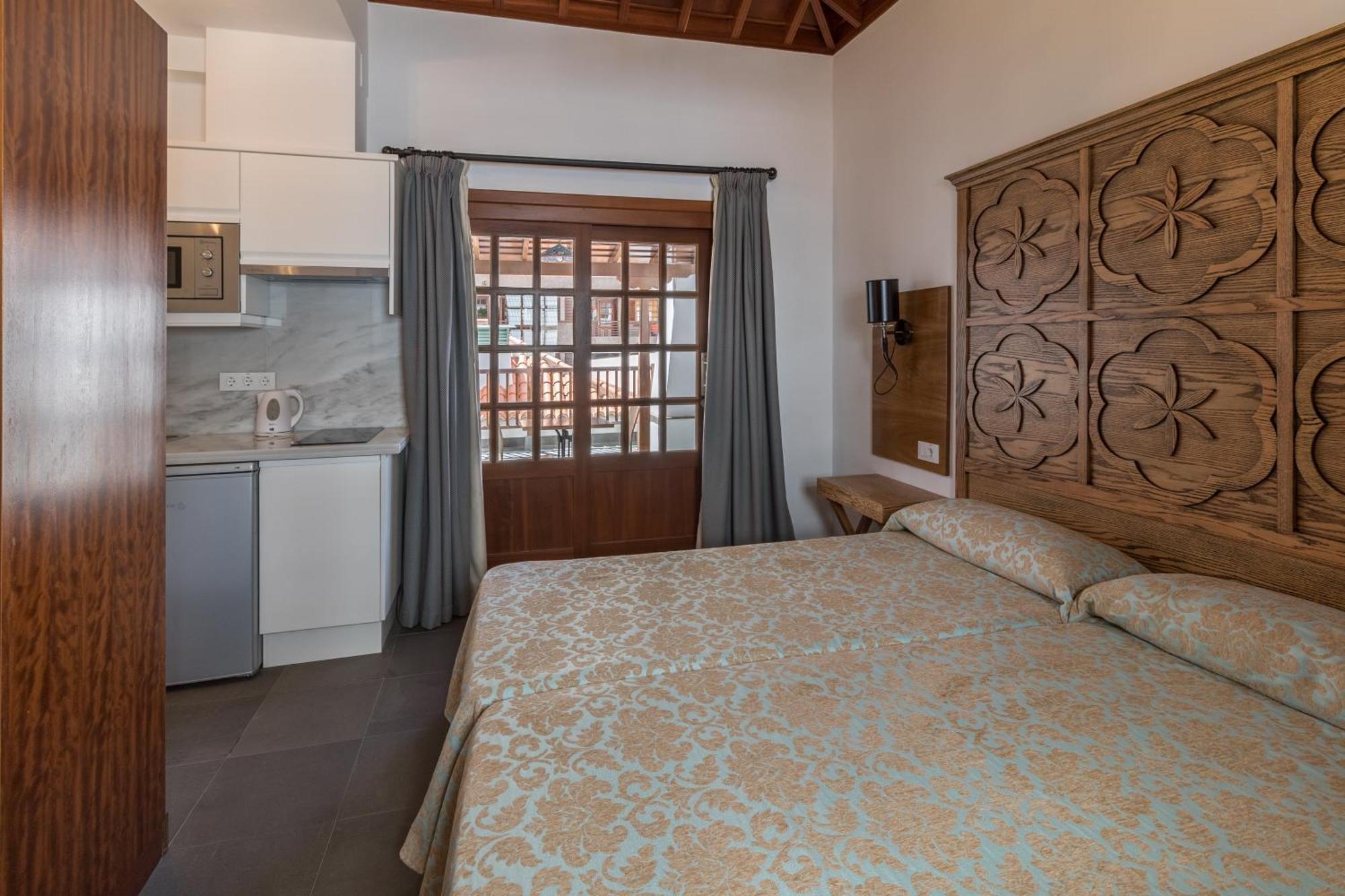 Apartamentos Emblematicos Ki_Tapenas Santa Cruz de la Palma  Eksteriør billede